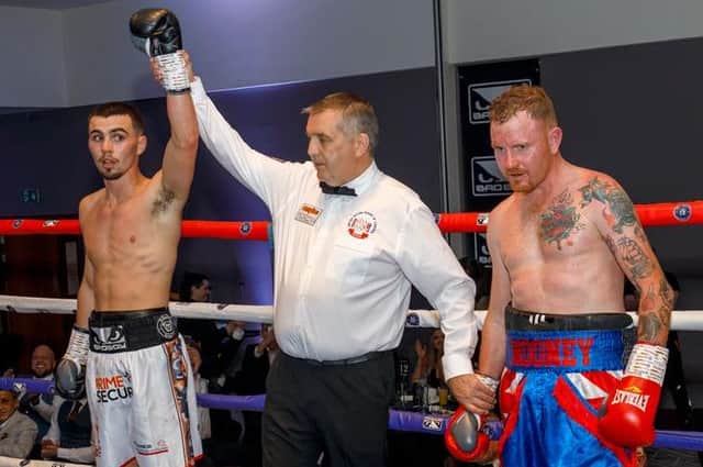 Martin Crossan celebrates his points victory over Michael Mooney last Thursday night
