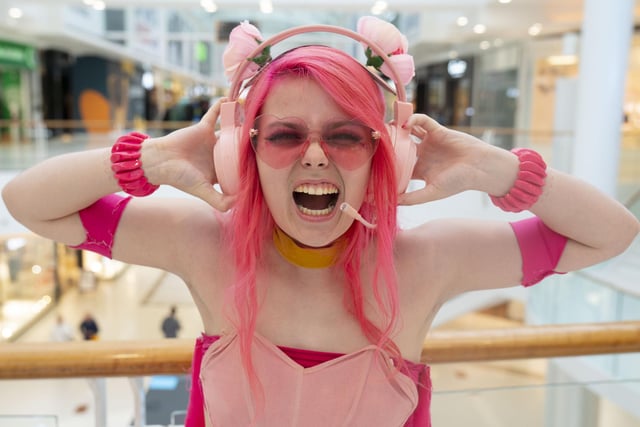 20-year-old Kaitlin O’Hare, from Glasgow dressed as Miss Head from the Villianus cartoon.