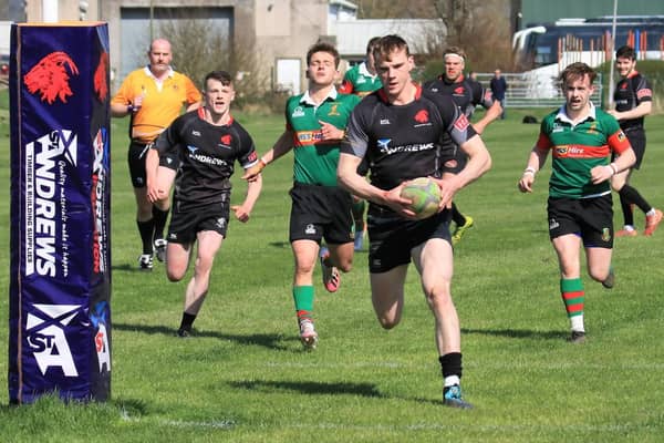 Robbie Orr about to score for Biggar during Saturday's win over Highland
