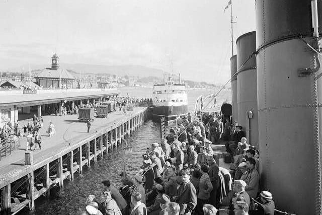 Clyde steamer docking in Dunoon in 1955.