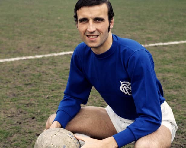 Former Rangers and Scotland defender Ronnie McKinnon has died at the age of 83.