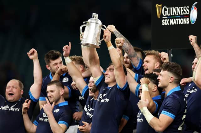 Jamie Ritchie of Scotland lifts the Calcutta Cup after the team's victory against England. Image: Getty