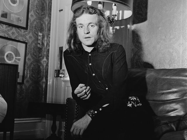 The Cream bassist attended Bellahouston Academy.