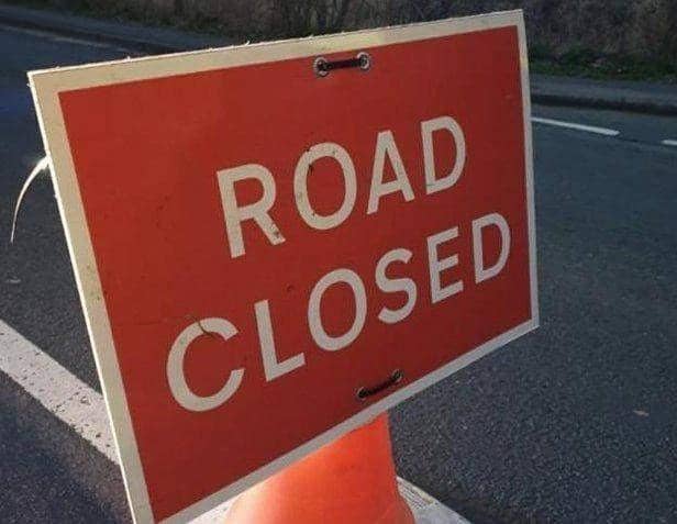 Road closed sign 