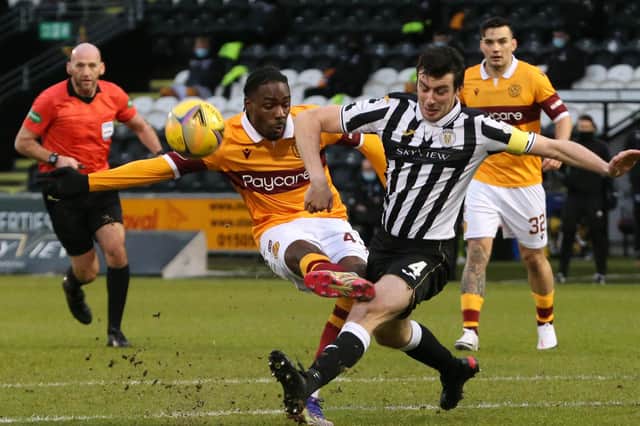 Action from the 1-1 draw between St Mirren and Motherwell in Paisley on January 9 (Pic by Ian McFadyen)