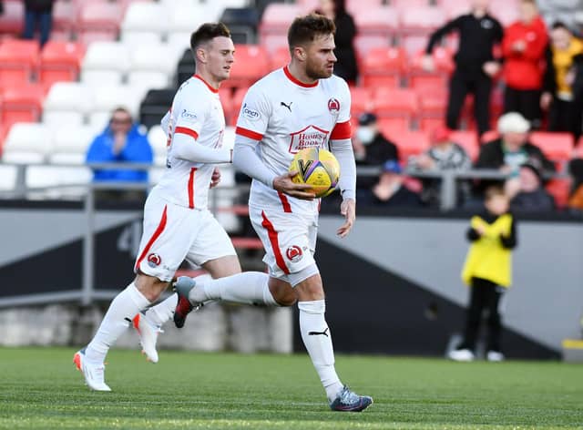 Daviod Goodwillie's penalty brought Clyde back into the game (pic: Michael Gillen)
