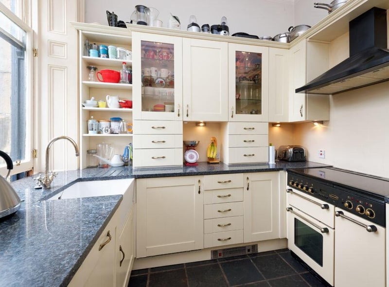 The stylish kitchen.