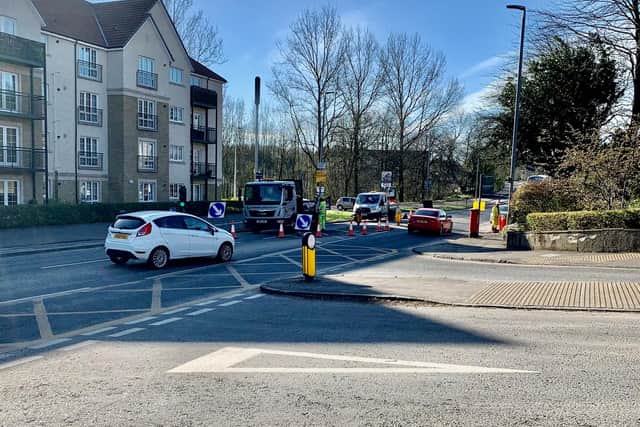 Work begins on the controversial traffic system at Milngavie