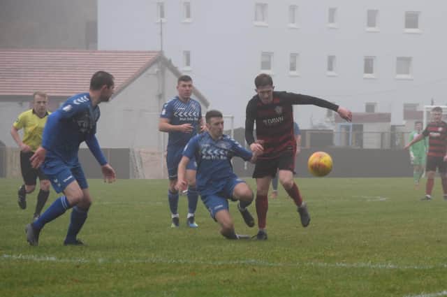Action from Rob Roy's win over Cumbernauld United at Guy's Meadow