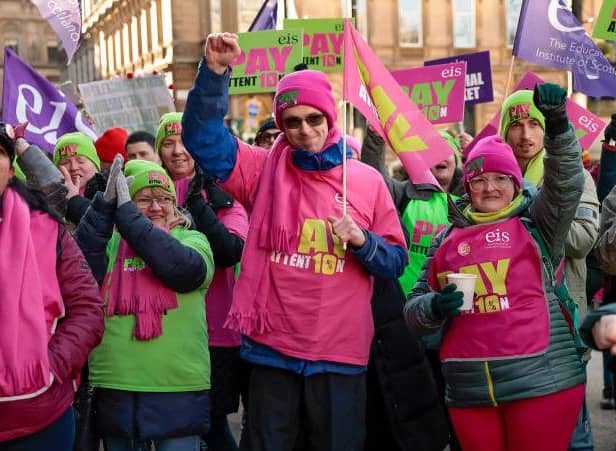 Strikes in Scotland (Photo by Jeff J Mitchell/Getty Images)