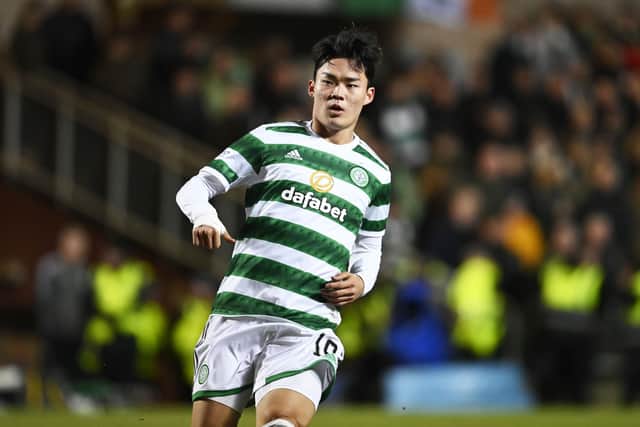 Oh Hyeon-gyu made his debut for Celtic against Dundee United.