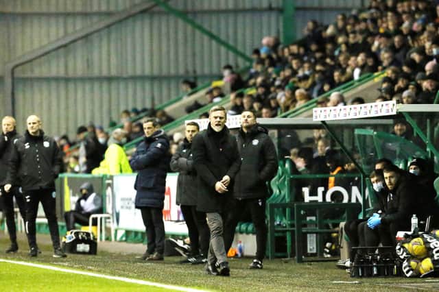 Graham Alexander roars some instructions during Saturday's draw at Easter Road (Pic by Ian McFadyen)