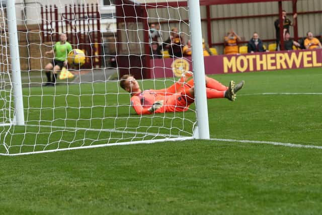 Ashley Maynard Brewer is beaten by Slattery opener