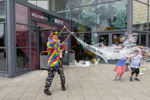 Bubble performers at XSite Braehead