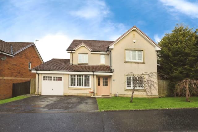 Glasgow house prices soar £15,000 in a year