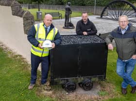 Ricky Blackley (Miller Homes), Neil Duffy (Duffy & McCann) and Councillor Willie Doolan at the memorial