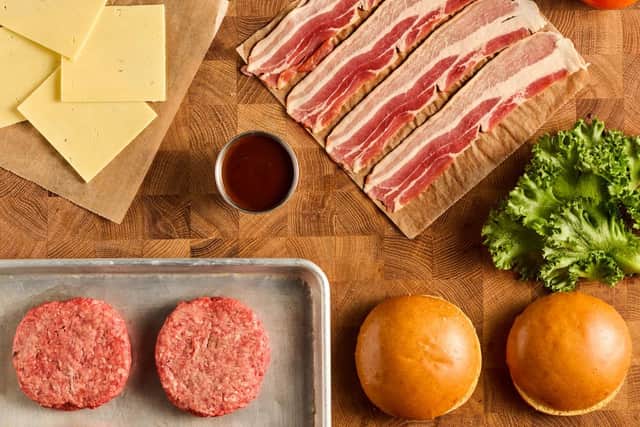 The ingredients to come up with a great burger at home