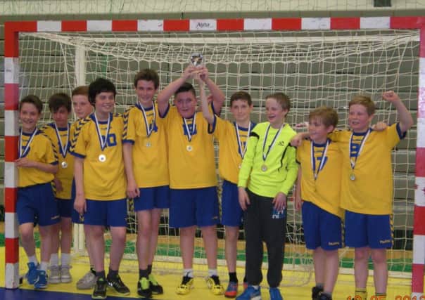 Tryst Junior handball boys with Scottish Cup