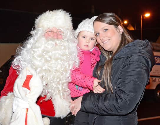 Lennoxtown Christmas Lights switch on