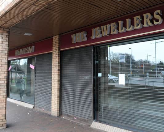 Henderson Jewellers in the Triangle Shopping Centre in Bishopbriggs has closed.