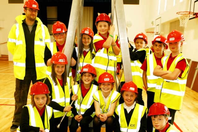 Lanark Primary School bridge building 2014 Slideshow