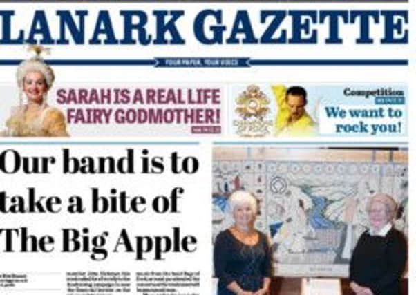 Big Apple bite...this week's Lanark Gazette