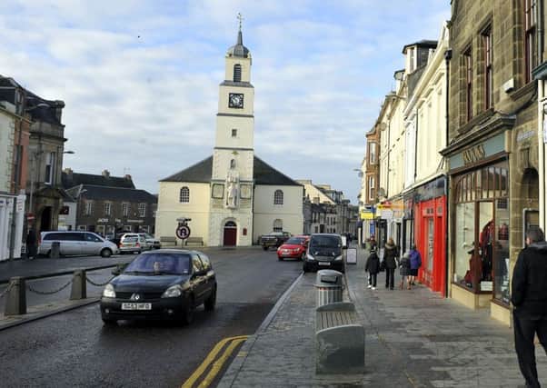 Lanark town centre...should lorries be banned?