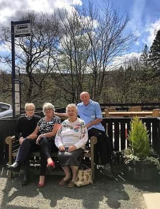 Pretend bus stop helps residents with dementia