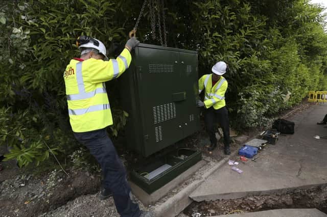 Superfast Broadband is to be rolled out in East Ren.