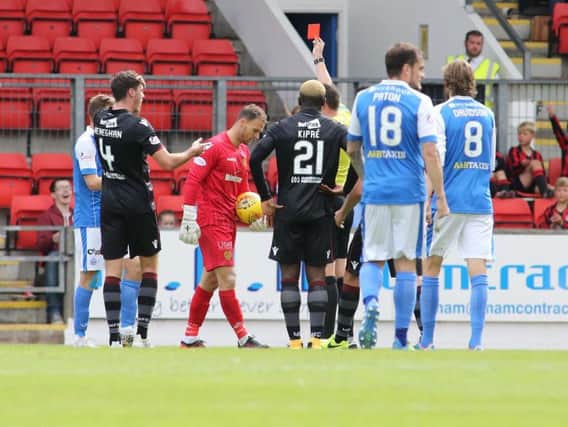 Trevor Carson receives his marching orders in Perth (Pic by Ian McFadyen)