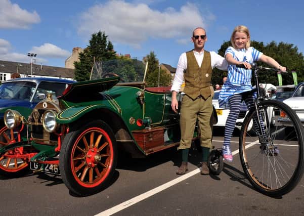 Angela and John Milner-Brown took a trip to yesteryear at last year's Giffnock spectacular.