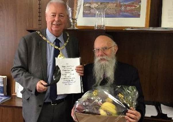 Rabbi Chaim Jacobs paid his annual pre Rosh Hashona visit to East Renfrewshire Provost Jim Fletcher, and explained  its true meaning.