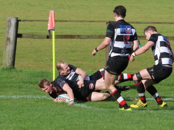 Aly Sinclair scores Biggar's first try in their 29-26 home defeat by Dumfries Saints (Pic by Nigel Pacey)