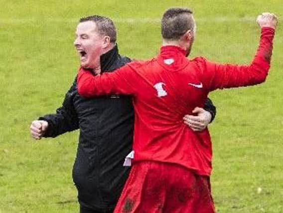 Forth Wanderers manager Jamie McKenzie (left) was not happy with his players' display at Lochore