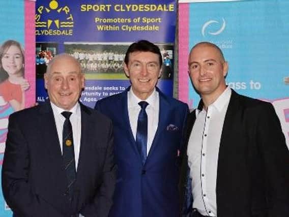 Gordon Smith (centre) with Clydesdale Sports Council stalwarts Colin McKendrick (right) and Millar Stoddart (Pic by John Prior)