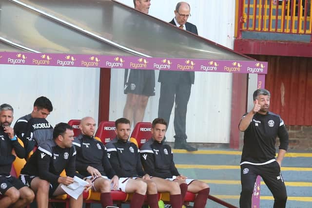 Stephen Robinson encourages his Motherwell troops against Edinburgh City (Pic by Ian McFadyen)