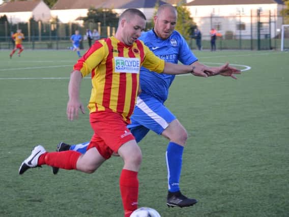 Chris Zok hit three of Rossvale's six goals at Larkhall. (Pic by Helen Templeton/@dibsy_)