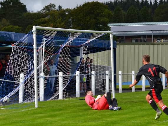 Forth score at Muirkirk last Saturday (Pic by Elaine Robertson)
