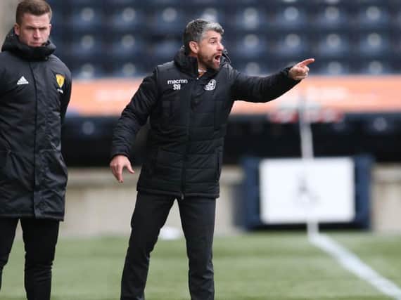Stephen Robinson issues instructions at Rugby Park (Pic by Ian McFadyen)