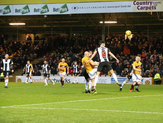 Motherwell couldn't break down the St Mirren rearguard on Saturday (Pic by Ian McFadyen)