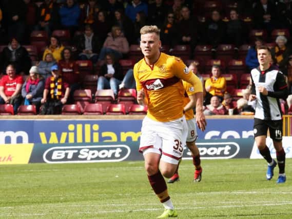 James Scott is keeping Curtis Main, Conor Sammon and Danny Johnson out of starting team (Pic by Ian McFadyen)