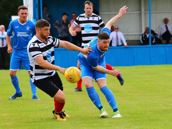 Lanark United ace Hugh Kerr in action against Ardrossan Winton Rovers on Saturday (Pic by Billy Quigley)