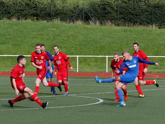 Conor McDonald nets a brilliant winner for Carluke (Pic by Kevin Ramage)