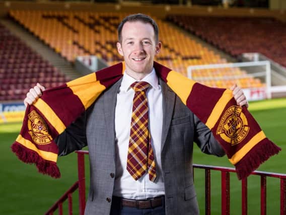 Donald Jennow is quitting his role as Motherwell FC women's head coach