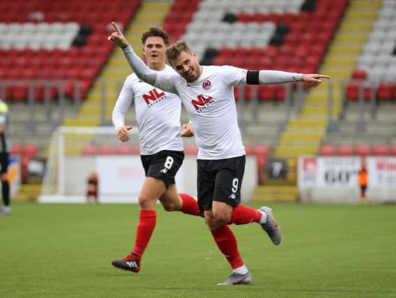 David Goodwillie and co will be looking for their first home win in over two months (pic: Craig Black Photography)